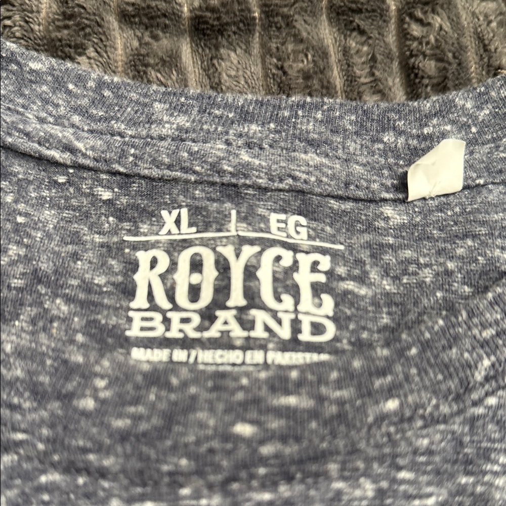 Gray Graphic Tee with Red Accents - Picture 3 of 5